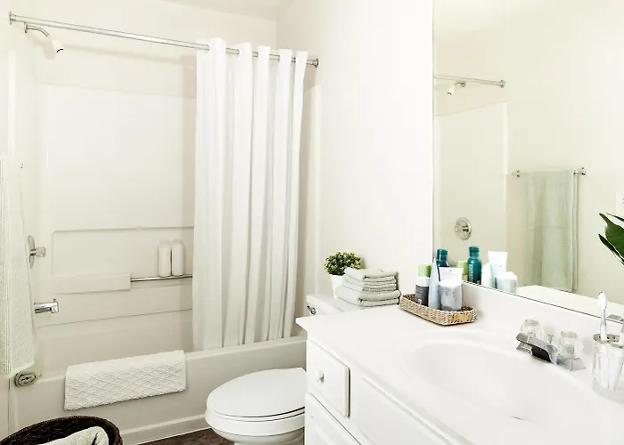 Hotel Intown Extended Chicago Il -